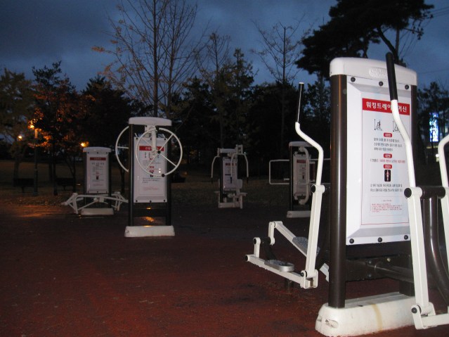 workout playground workout playground